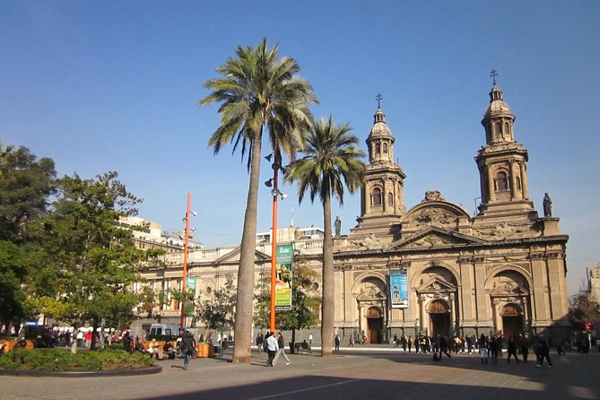 Private Full Day City Tour of Santiago With Wine Experience