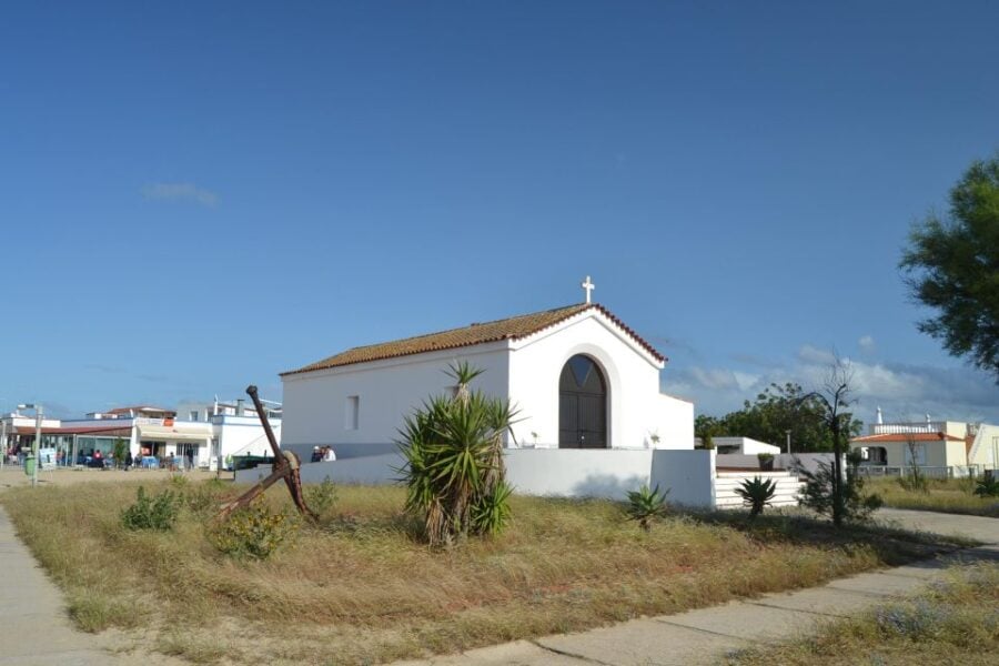 Private Full Day Islands Boat Tour From Faro