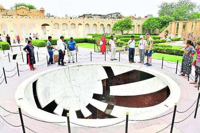 Private Full Day Tour of Jaipur With Guide & Tickets - Tour Overview