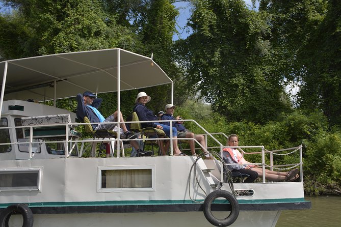 PRIVATE FULL Day(9 Hours) Classic Boat