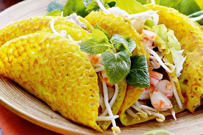 Private Hanoi Tour Combo: Food Tasting – Walking – Train Street