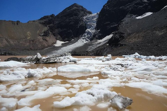 Private Hiking Trip to El Morado Hanging Glacier From Santiago, Carbon Neutral