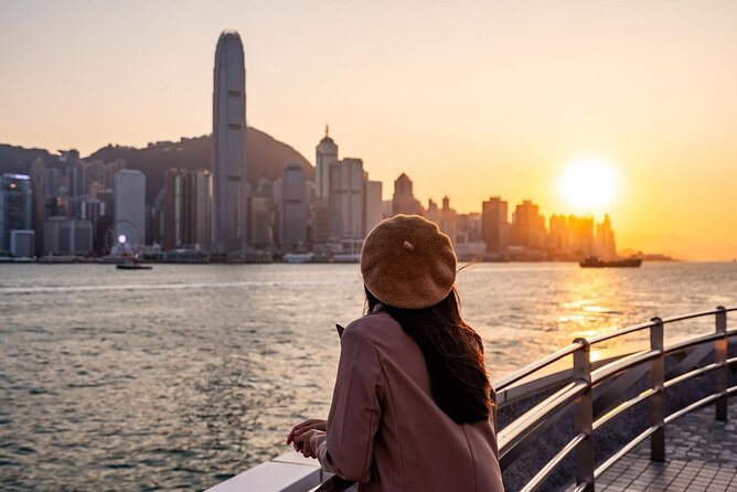 Private Hong Kong Culinary Tour: From Locals to Gourmet Treats