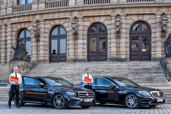 Private Luxury Transfer to Cesky Krumlov From Prague