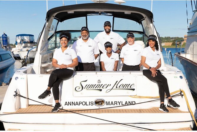 Private Luxury Yacht Tour of Washington DC Historic Sites