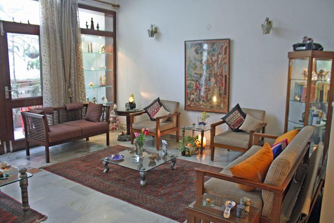 Private Market Tour and Cooking Lesson in a Local New Delhi Home