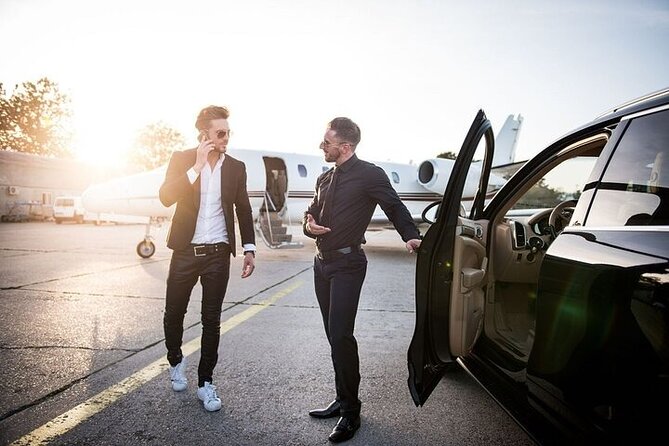 Private One-way Transfer Lynden Pindling Airport To Nassau - Booking Process
