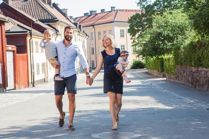 Private Photo Session With a Local Photographer in Stockholm - Meeting and Location Details