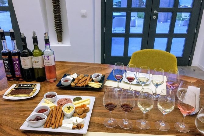 Private Santorini History & Wine Tasting Tour