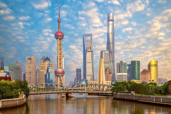Private Shanghai Day Tour: Shanghai Museum, Yu Garden, Bund, Huangpu Cruise - Tour Overview