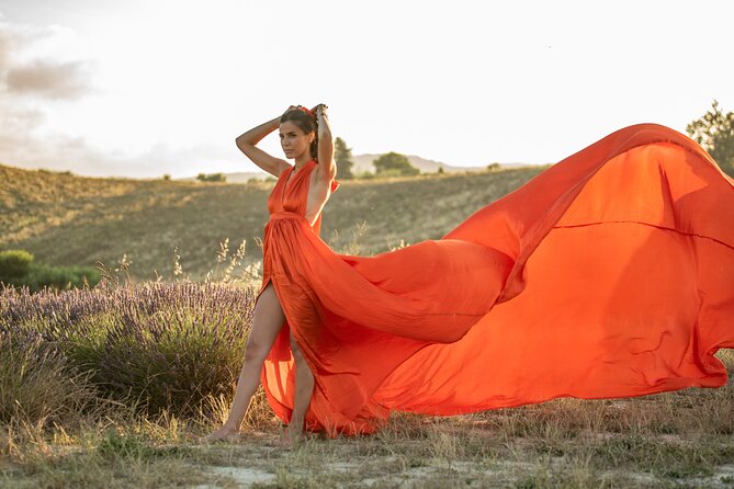 Private Shooting With Flying Dress in Tuscany - Overview of the Experience