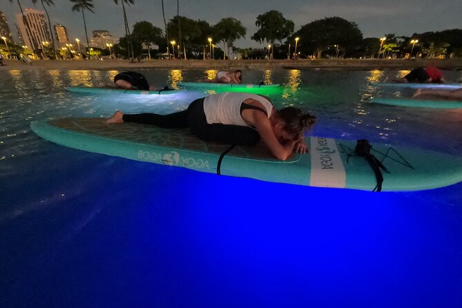 Private Stand-Up-Paddle Glowga Yoga Class In Honolulu