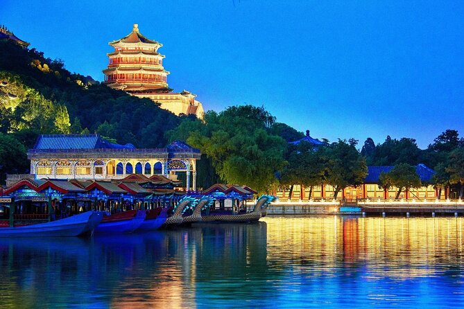 Private Summer Palace Night Tour and City Illumination