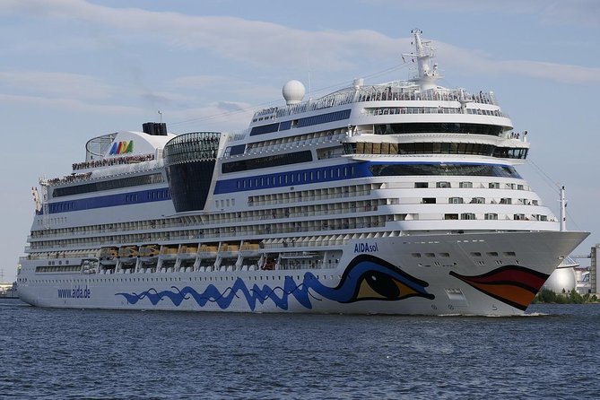 Private Taxi Transfer From Cruise Port in Amsterdam to a Hotel in Amsterdam