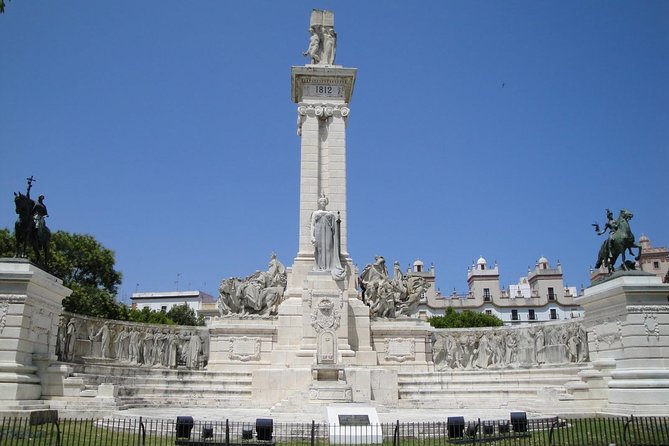 Private Tour Around Cadiz Including Torre Tavira