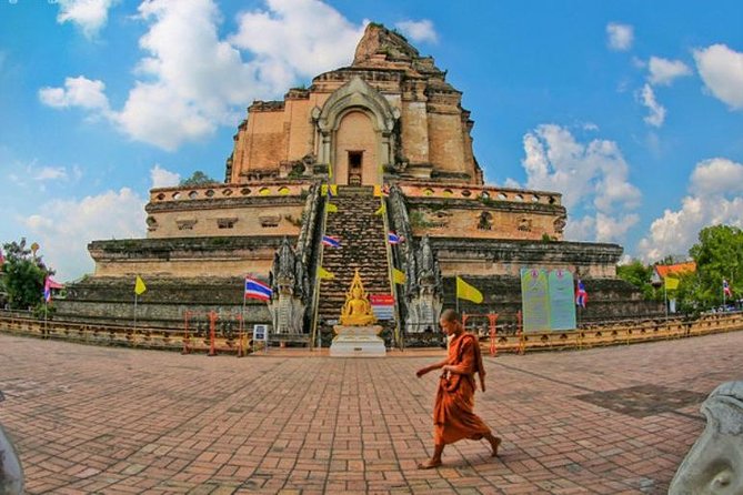 Private Tour: Chiang Mai City and Temples Tour in Full Day Thailand