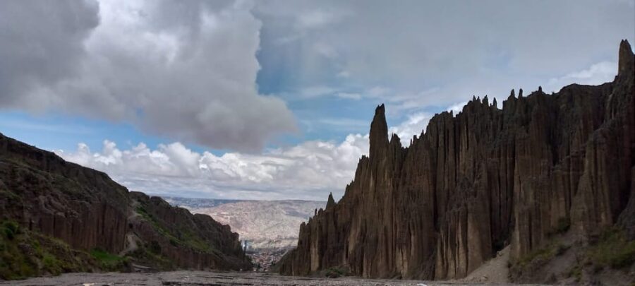 Private Tour – Escaping to the Valleys and Canyons of La Paz