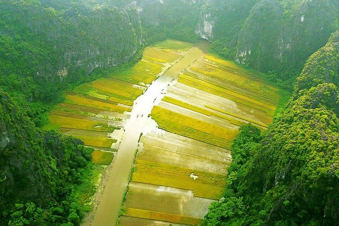 Private Tour: Hoa Lu and Tam Coc Boat and Bike Day Trip From Hanoi
