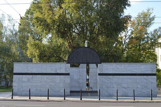 Private Tour: Jewish Heritage in Warsaw