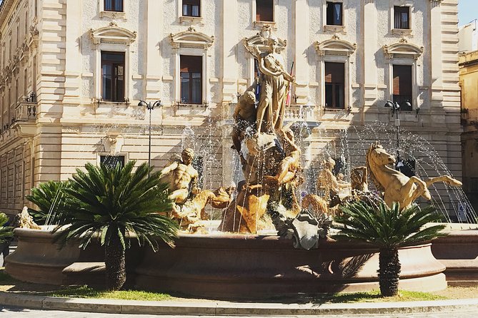 Private Tour of Ortygias Highlights With Enrica De Melio