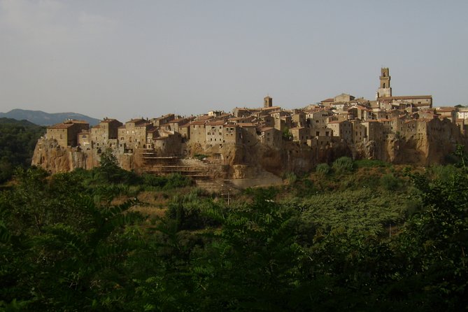 Private Tour of Pitigliano and Etruscan Cave Routes