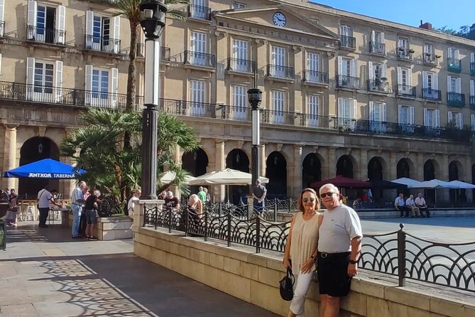 Private Tour of the Jewels of Bilbao, With Guggenheim and Pintxos Tasting.