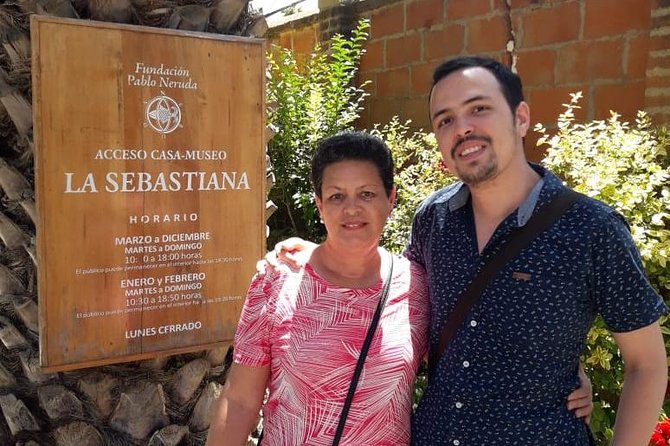 PRIVATE TOUR: Pre-Post Cruise Viña Del Mar Valparaiso and Casablanca Winery TOUR