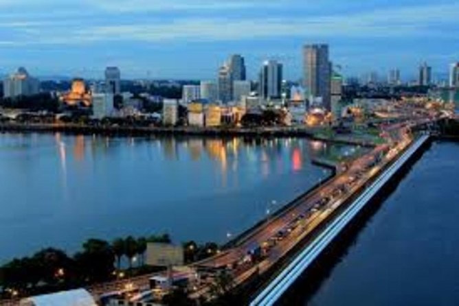 Private Tour: Sightseeing Daytrip to Johor Bahru From Singapore