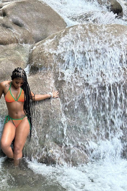 Private Tour to Dunns River and Blue Hole From Montego Bay