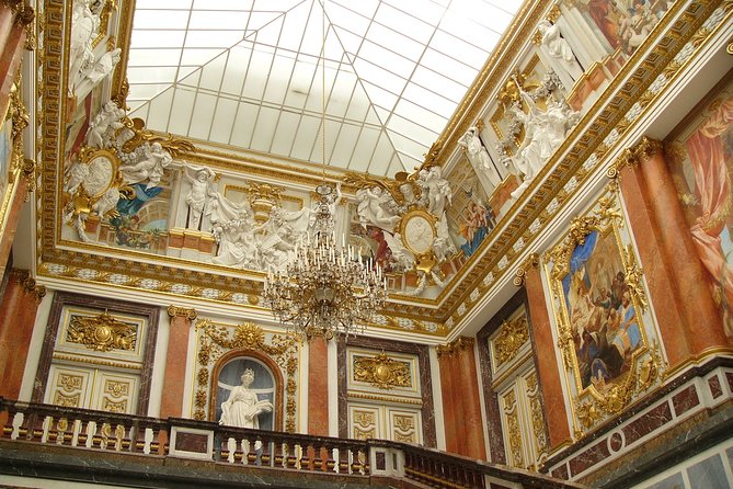 Private Tour to Herrenchiemsee Castle, Boat Cruise With Bavarian Lunch - Overview of the Tour
