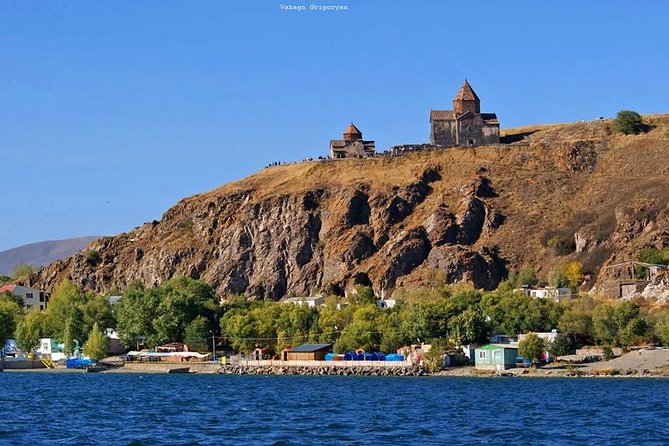 Private Tour to Sevan Lake, Dilijan, Haghartsin, Goshavank