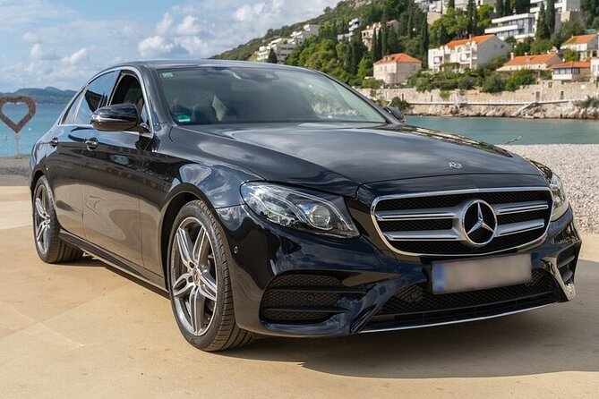Private Transfer: Dubrovnik Airport to Cavtat