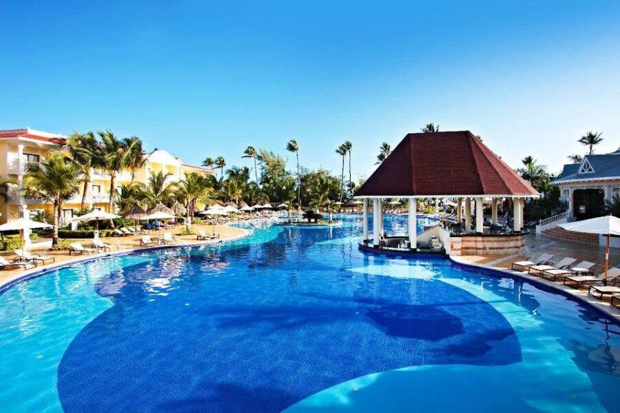 Private Transfer From Bahia Principe Esmeralda to SDQ