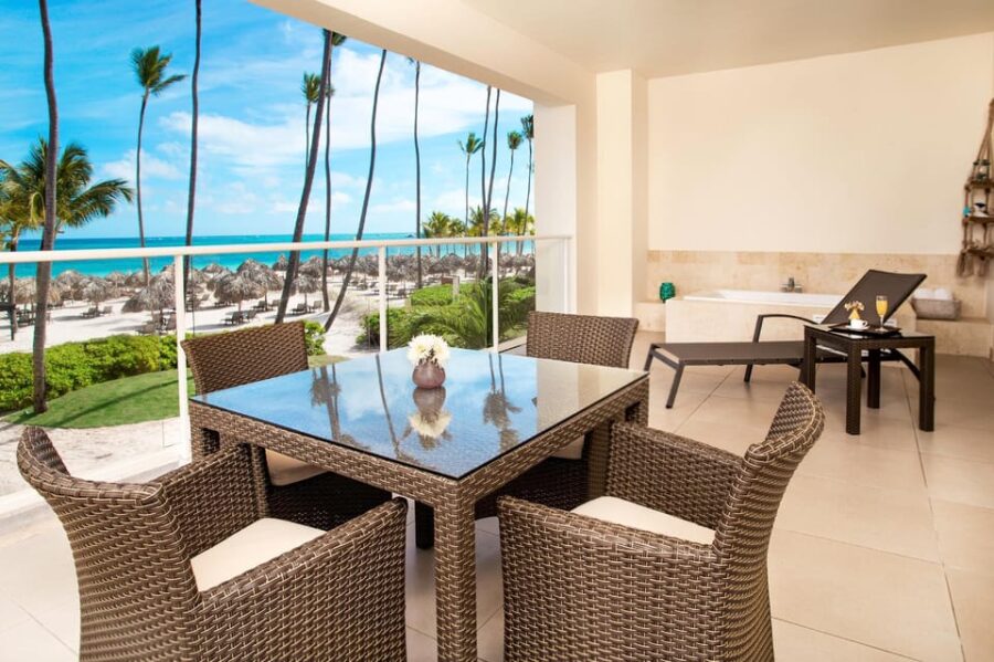 Private Transfer From Dreams Royal Beach to SDQ
