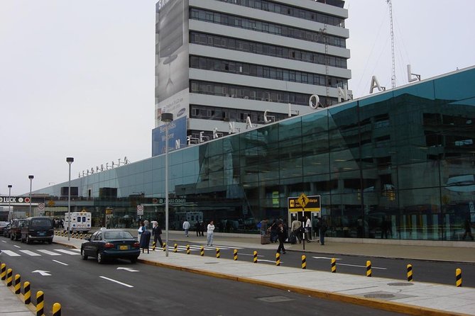 Private Transfer From Jorge Chávez International Airport to Lima - Service Overview