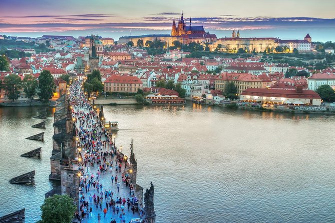 Private Transfer From Nuremberg to Prague With 2h of Sightseeing