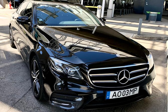 Private Transfer From Porto to Lisbon With Two Sightseeing Stops