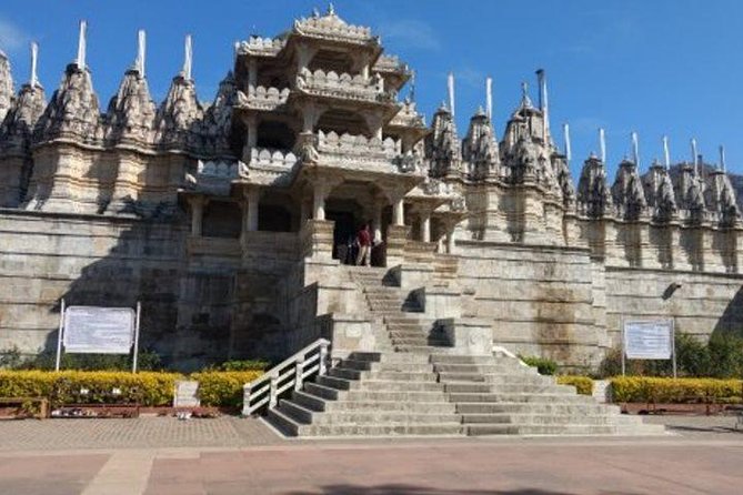 Private Transfer From Udaipur To Jodhpur With Optional Stops