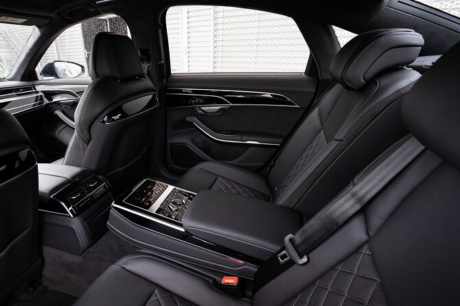 Private Transfer GOA Airport to Genoa, Savona or Portofino by Luxury Vehicle