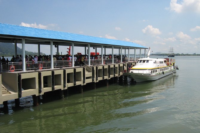 Private Transfer : Kuala Lumpur Airport to Marina Island Jetty (Lumut Jetty)