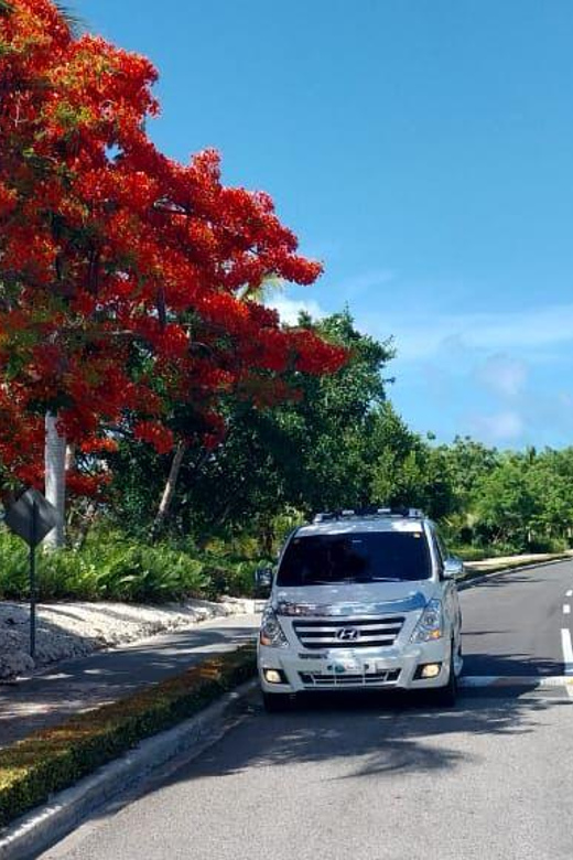 Private Transfer Punta Cana Airport to Secrets Royal Beach