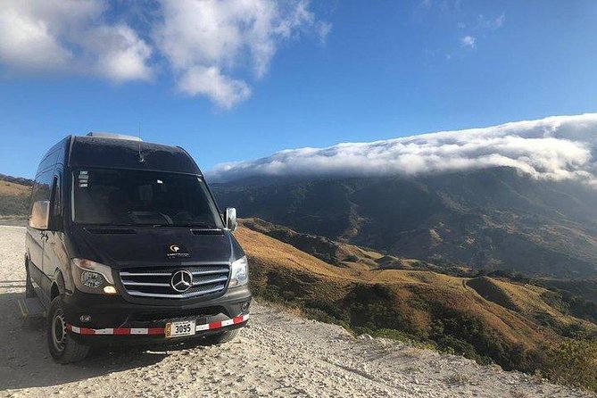 Private Transport From Manuel Antonio to San Jose