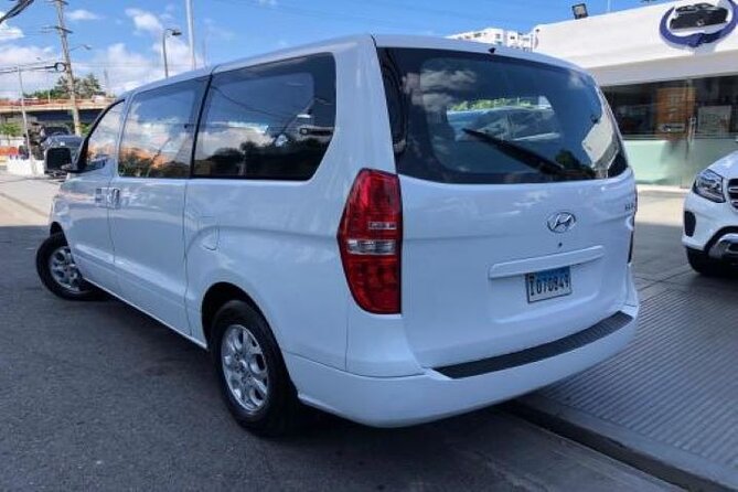 Private Transportation From Santo Domingo Airport to Bayahibe, La Romana Hotel.