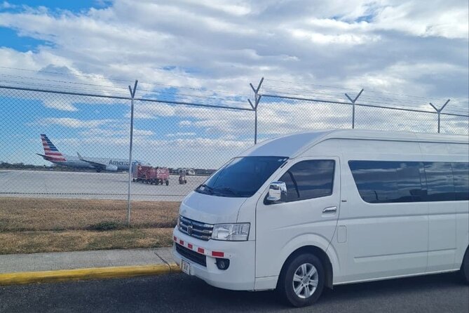 Private Transportation San José Airport to Hacienda Pinilla