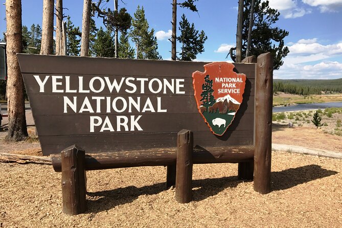 Private Two-Day Tour of Yellowstone National Park
