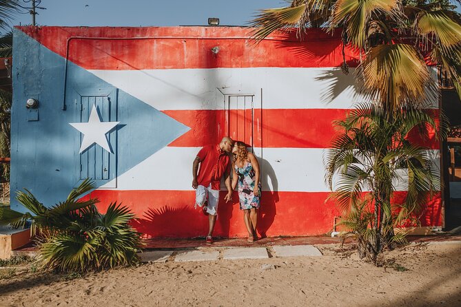 Private Vacation Photo Session With Local Photographer in San Juan