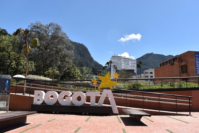Pub Crawl Colombian Spanish - Historic Center Bogotá - Tour Overview