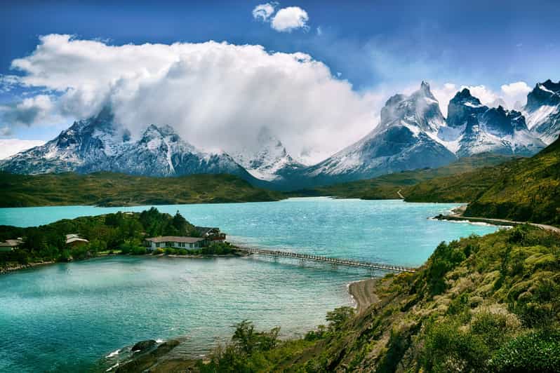 PUERTO NATALES: FULL DAY TORRES DEL PAINE & MILODON CAVE
