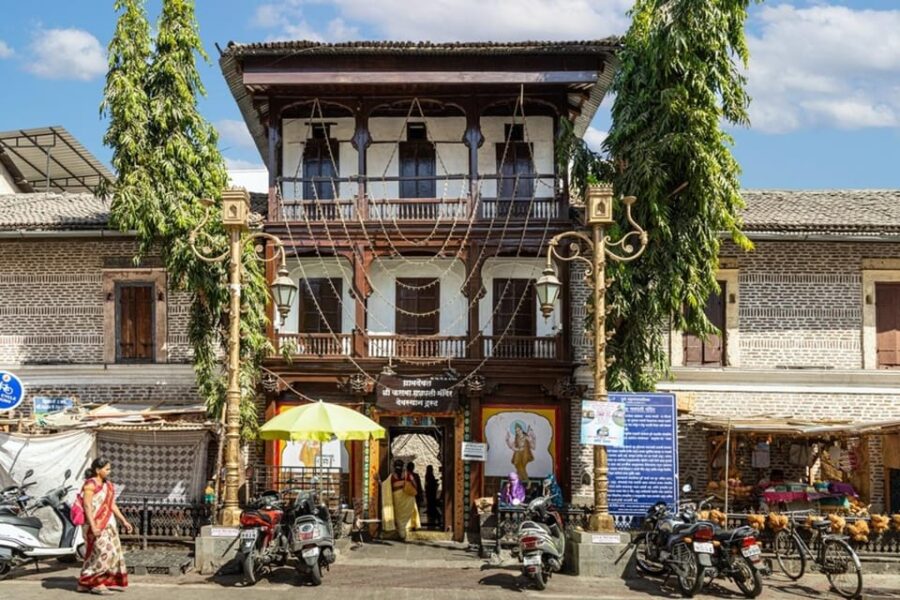 Pune Sacred Sites: A Full-Day Spiritual Tour
