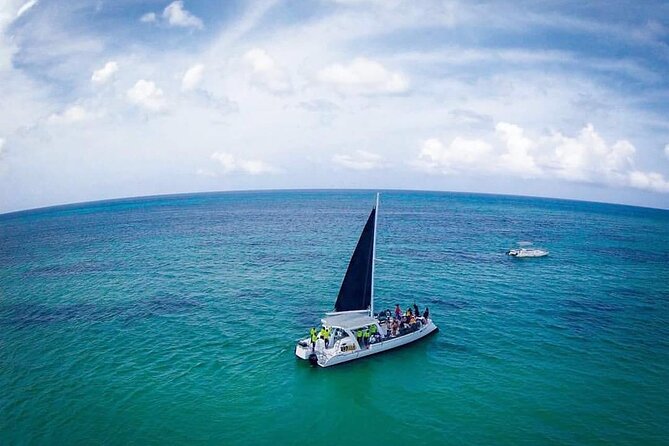 Punta Cana Catamaran Adventure: Hookah Diving, Snorkeling & Party